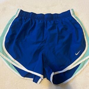 Nike Women's Blue Athletic Shorts size medium